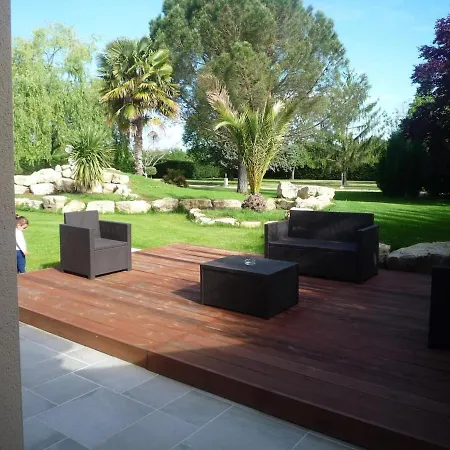 Studio Tout Confort Climatisee Avec Piscine Bergerac